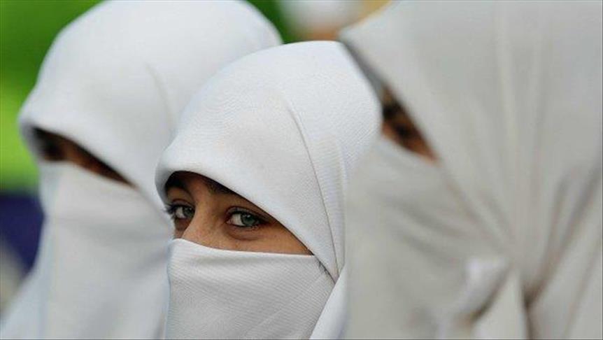 الصين تحظر النقاب واللحى في إقليم تركستان الشرقية