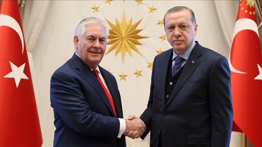 Турција: Ердоган го прими американскиот државен секретар Тилерсон 