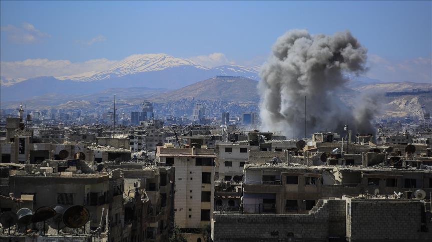 32 killed in Syrian regime attacks near Damascus