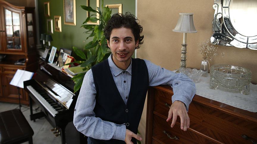 Otizmli piyanist sahnelerden inmiyor