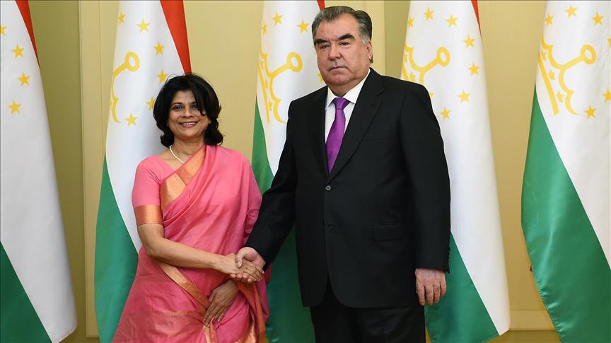 دیدار رئيس جمهور تاجیکستان با نماینده سازمان ملل در دوشنبه 