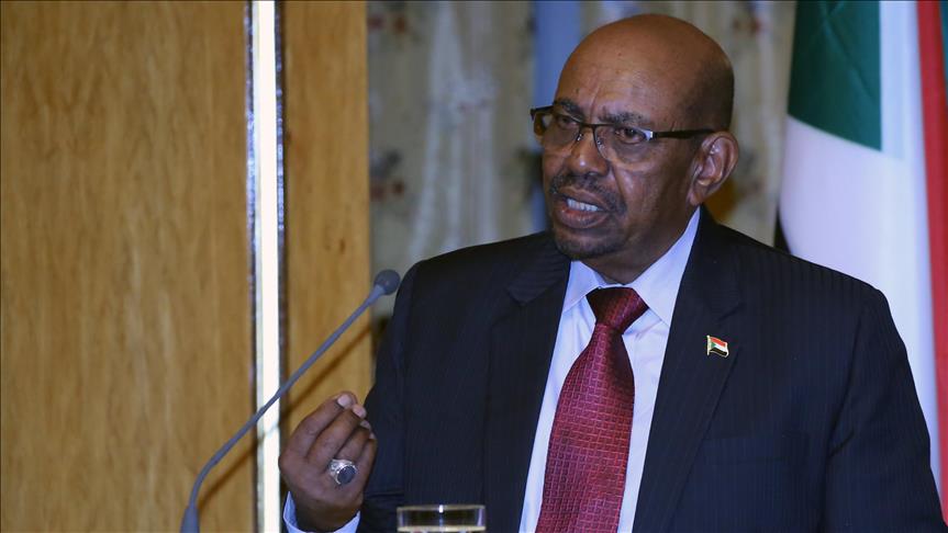 Sudan's al-Bashir in Bahrain for 2nd leg of Gulf tour