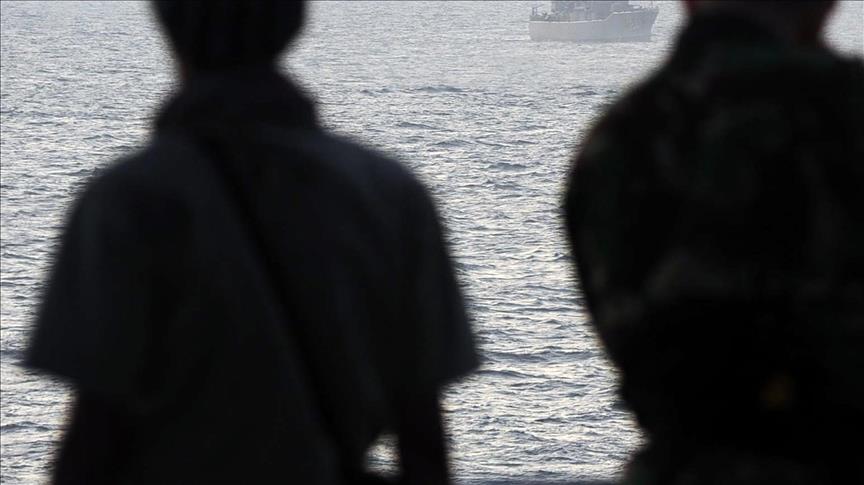 Yemeni Coast Guard seizes arms-laden ship off coast