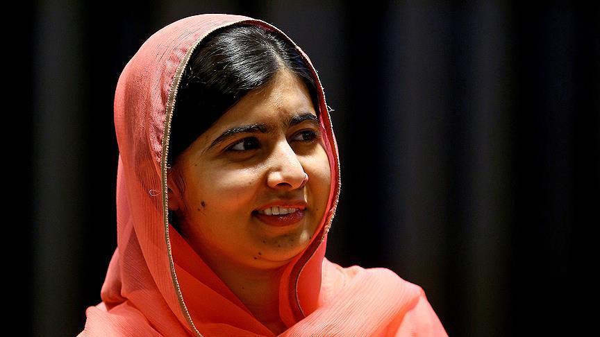 Malala receives honorary Canadian citizenship