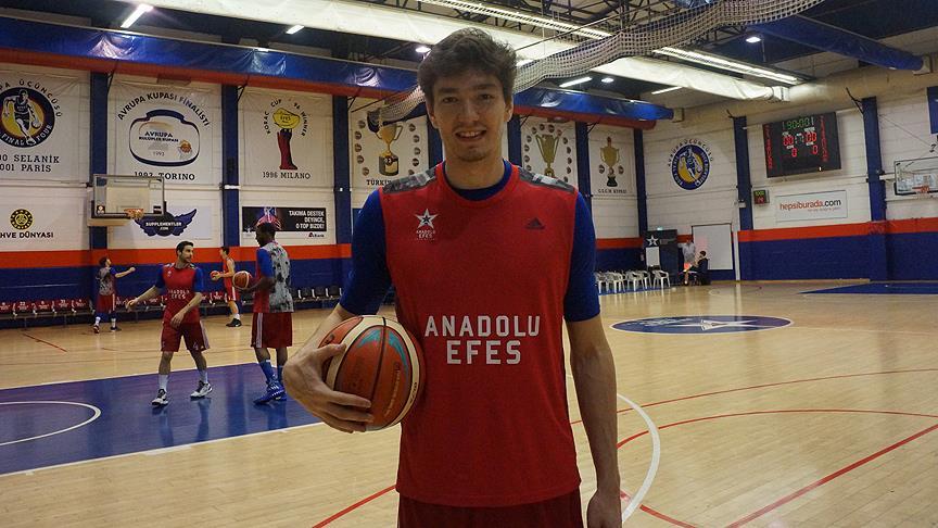 Cedi Osman: Gönlüm 3 takımın da Dörtlü Final'de olmasından yana