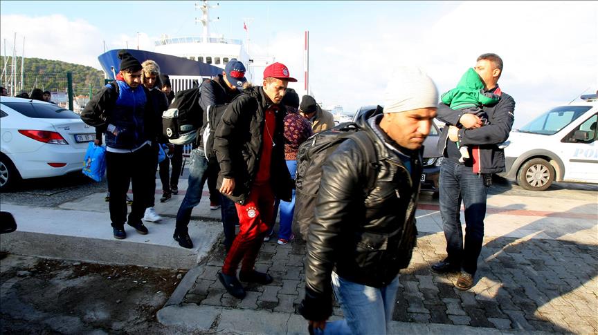 Greece returns 21 migrants to Turkey under EU deal