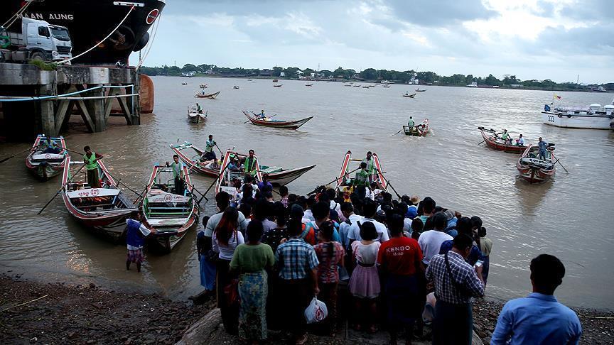 هفت نفر بر اثر واژگونی قایق در میانمار جان باختند