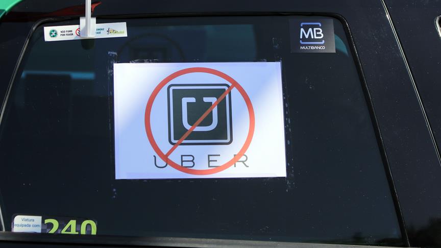 İtalya'da Uber'e getirilen yasak kalktı