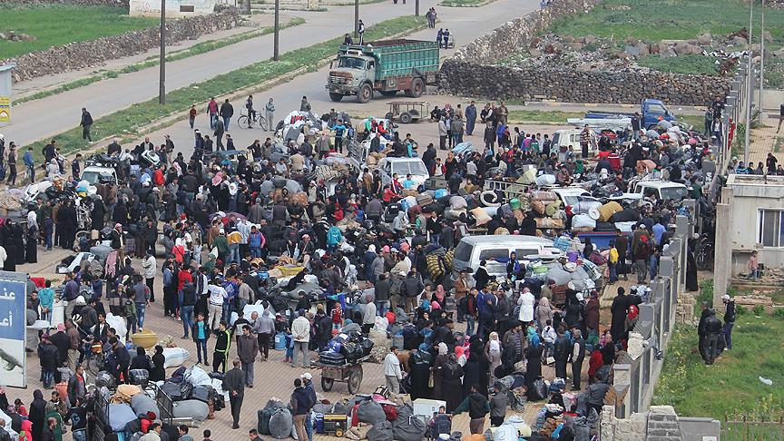 Suriye'de kuşatma bölgelerinden karşılıklı tahliyeler başladı