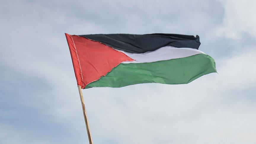 Jerusalem gets 1st Palestinian bank branch