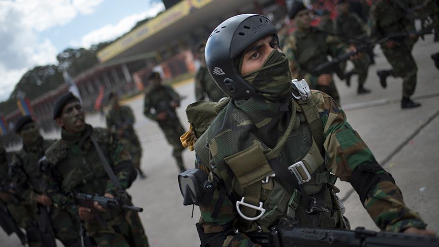 Maduro expanding civilian militia in Venezuela