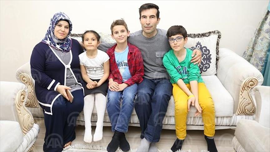 Дети из десятков стран гостят у своих сверстников в Турции