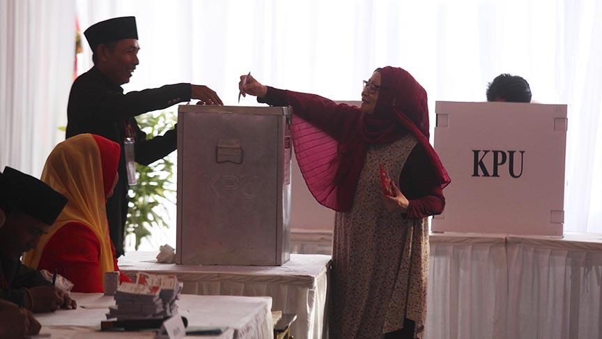 Endonezya'da Müslüman aday Baswedan, Cakarta Valiliği seçimini kazandı