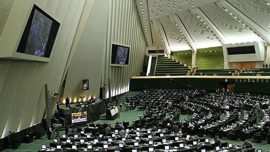 انتقاد نماینده مجلس از رد صلاحیت اقلیت های مذهبی در انتخابات ایران