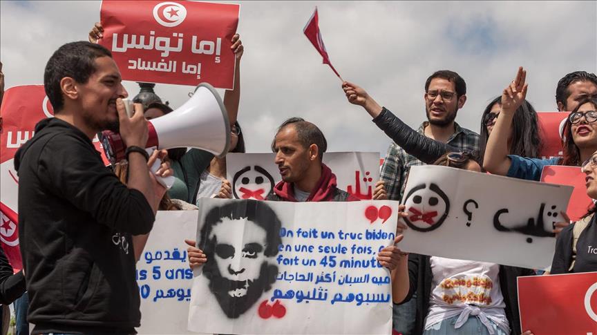 Tunisie: La société civile s'insurge contre la corruption 
