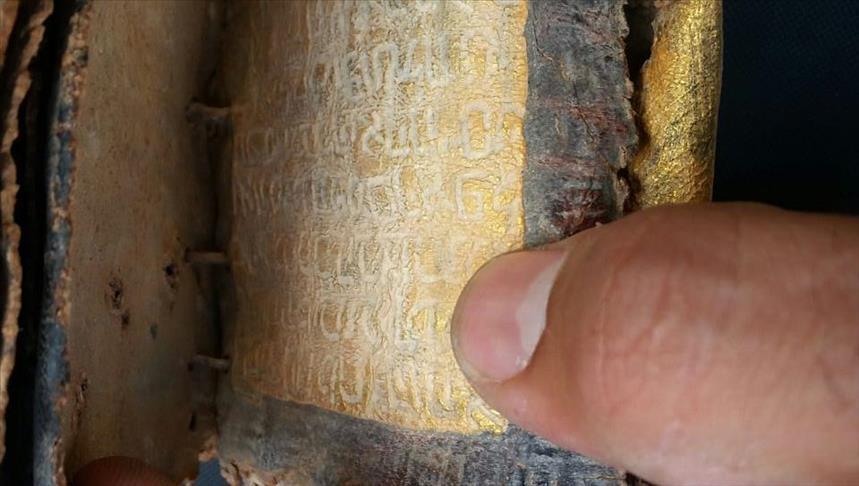 Turkish police recover stolen Torah scrolls