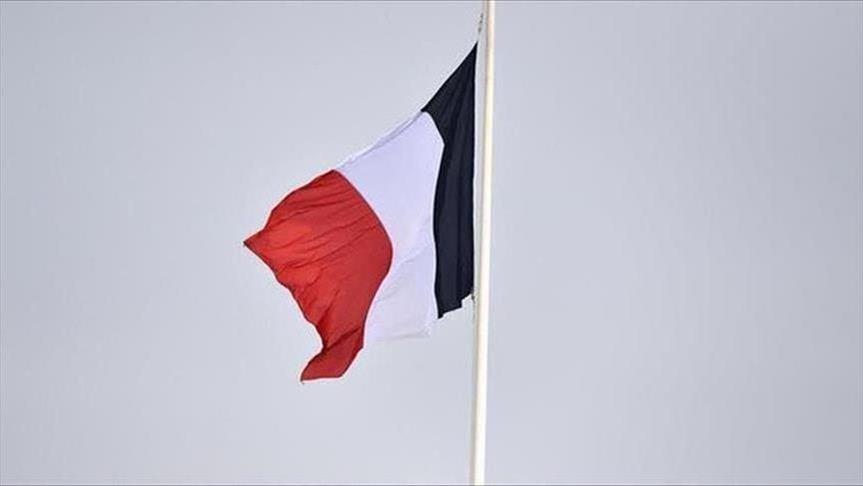 رئاسيات فرنسا.. سباق "تاريخي" على وقع التهديدات (تقرير مقدمة)
