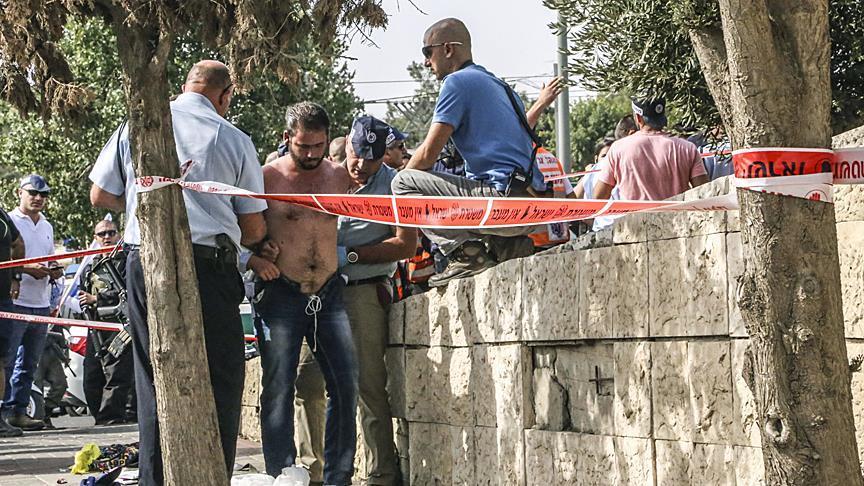 Palestinian stabs 4 Israelis in Tel Aviv