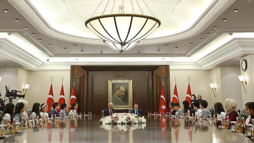 Dan djeteta u Turskoj: Premijer i ministri svoja mjesta ustupili osnovcima