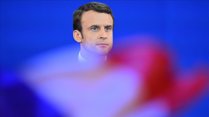 France’s Muslims urged to vote for Macron in run-off 
