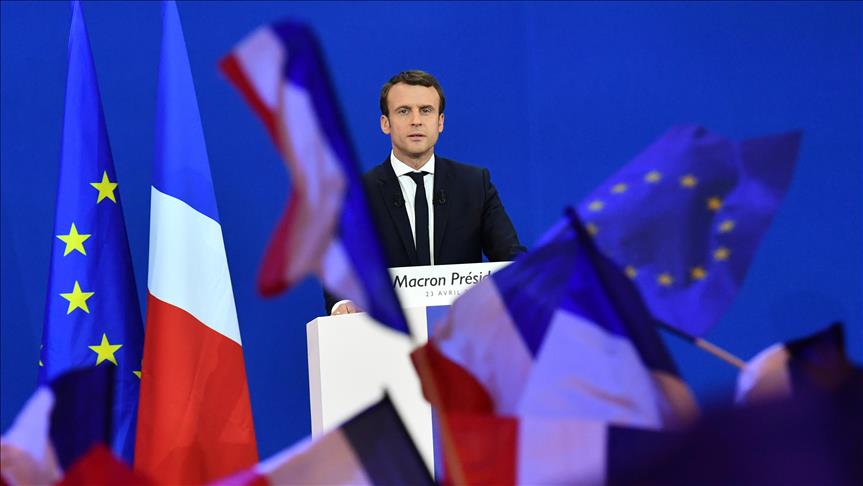 France/Présidentielle: Le Parti Socialiste appelle "unanimement" à voter Macron 