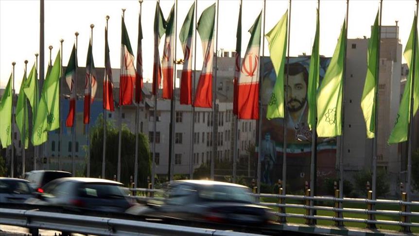 انتقاد 101 استاد دانشگاه ایرانی از نهادهای زیر نظر رهبر این کشور