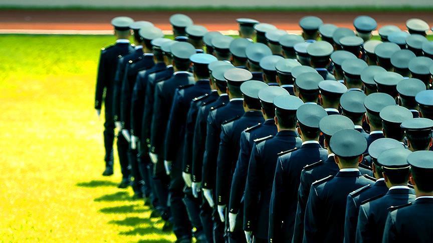 FETÖ'den açığa alınan polislerden 116'sı emniyet müdürü