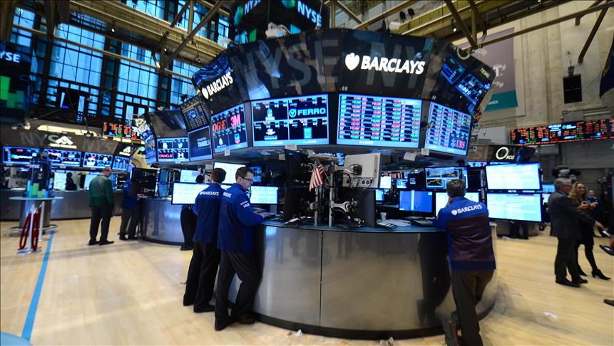 US stock market opens higher