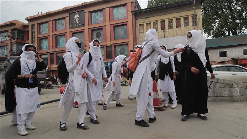 India arrests woman separatist leader in Kashmir