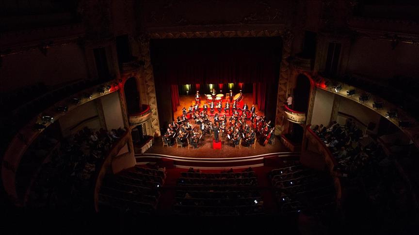 Tunisie: Le théâtre municipal rouvre ses portes avec un spectacle de l’orchestre symphonique