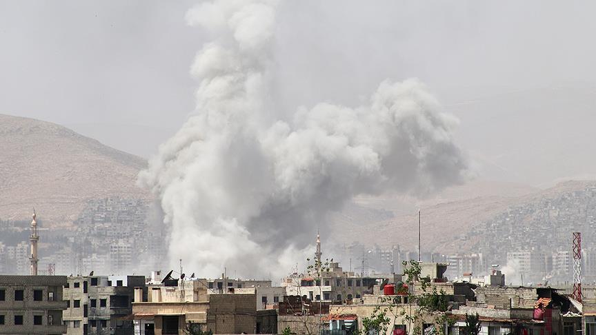 Suriye'de yerleşim yerlerine saldırı: 4 sivil hayatını kaybetti