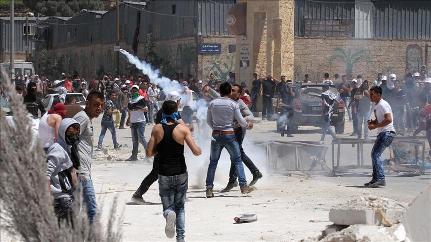 Dozens of Palestinians injured in West Bank clashes