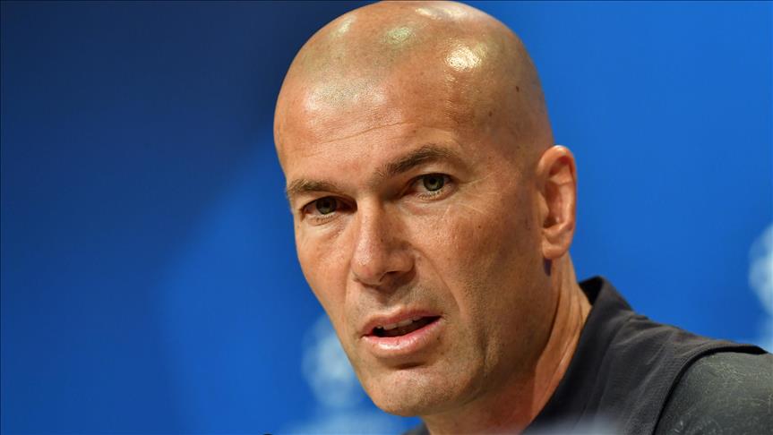 France/ Présidentielle : Zinedine Zidane appelle à "éviter" le Front National 