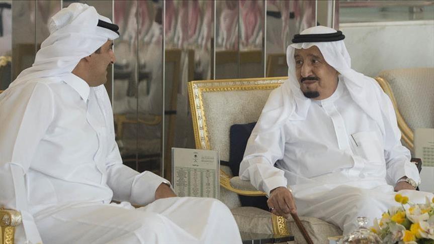 Le roi saoudien reçoit l’Emir du Qatar à Djeddah