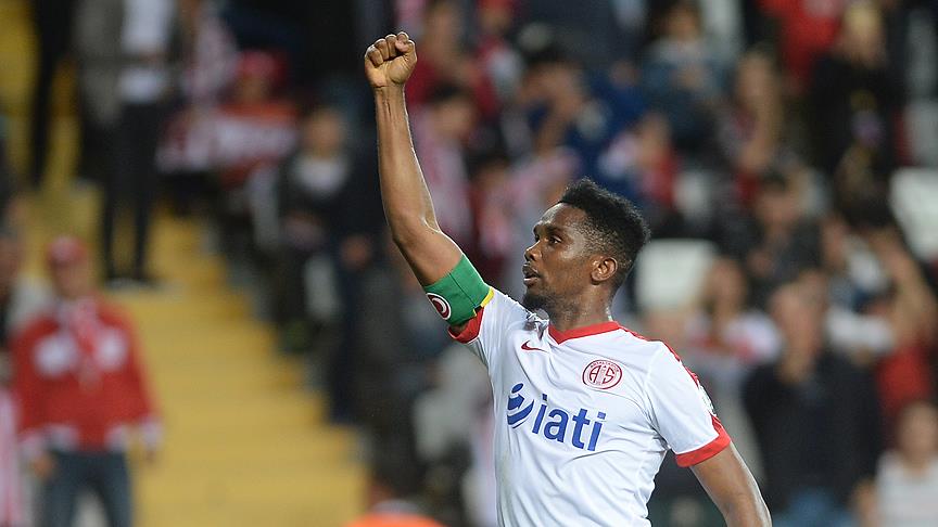 Eto'o'nun Antalyaspor'un tarihine geçmesine 4 gol kaldı