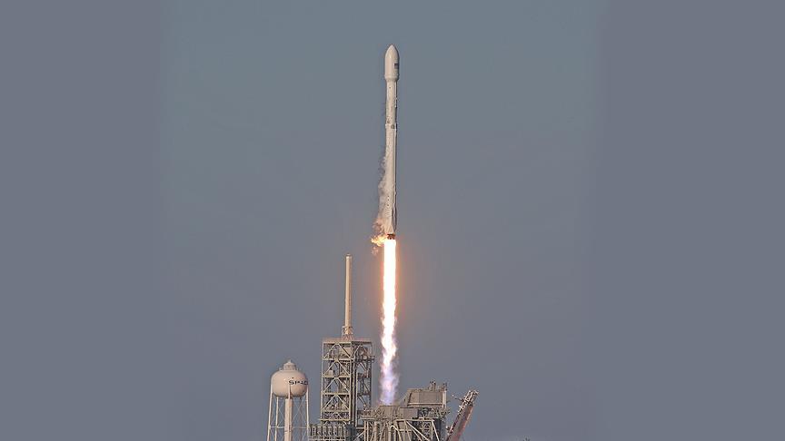SpaceX ilk kez ABD ordusu için casus uydu fırlattı