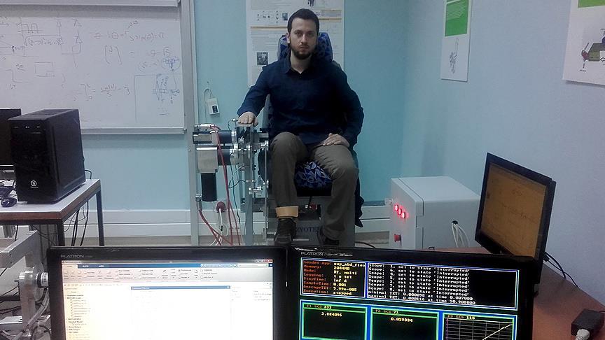Teşhis koyup tedavi yapabilen rehabilitasyon robotu üretildi