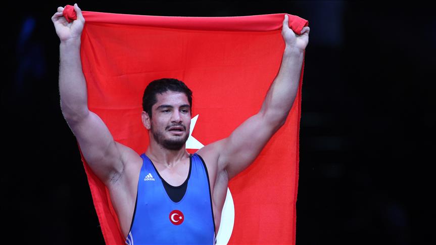 Turkish wrestler bags gold in European championship