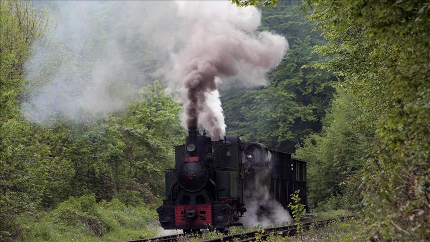 Banovići: Parne lokomotive privlače veliki broj turista 