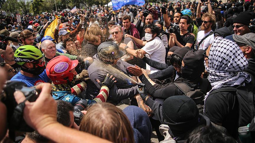 Sharp increase in anti-Muslim hate crimes in US in 2016