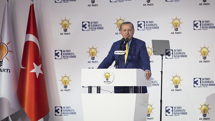 Эрдоган вновь возглавил правящую партию Турции