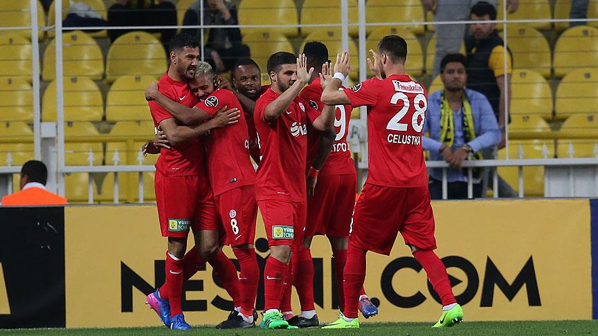 Antalyaspor, Süper Lig tarihindeki puan rekorunu kırdı