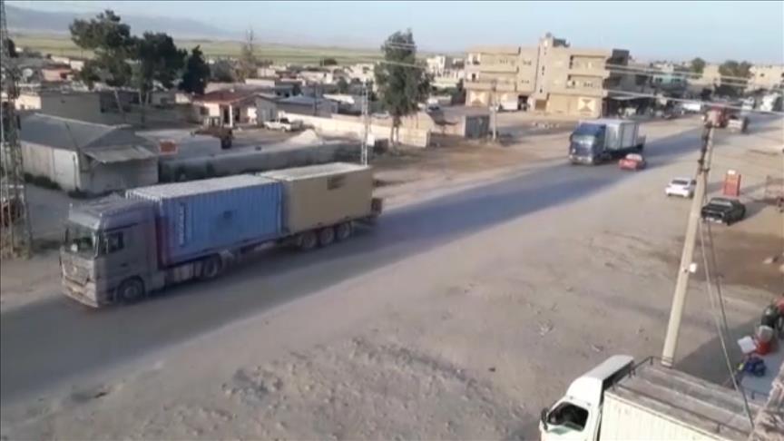 САД им испорача оружје на терористите на ПЈД: Во Сирија влезе конвој од 100 камиони 