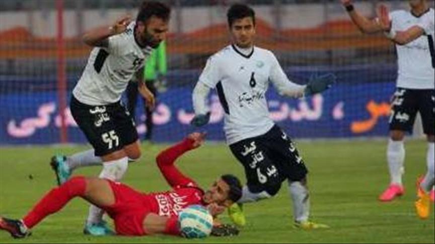 محرومیت فوتبالیست ایرانی از بازی به دلیل فعالیت های مدلینگ همسرش