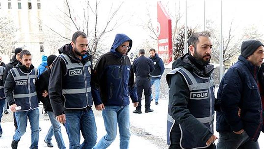 Gülen'in cinsel istismarcı akrabalarını kollayan polisler yargılanıyor