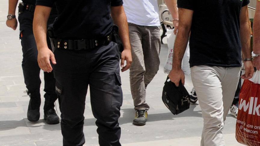 Batman'da terör örgütü PKK'ya operasyon: 5 gözaltı
