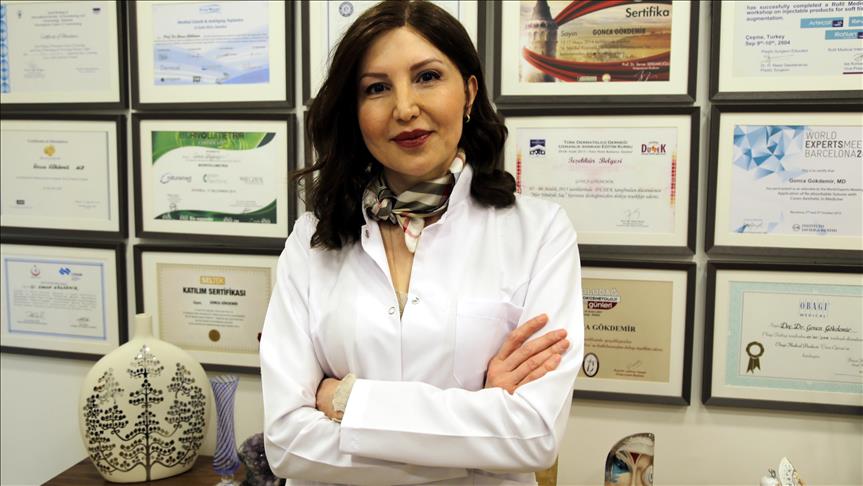 Türk Dermatoloji Derneği Üyesi Prof. Dr. Gökdemir: Hekimsiz estetik tedavi kesinlikle sakıncalıdır