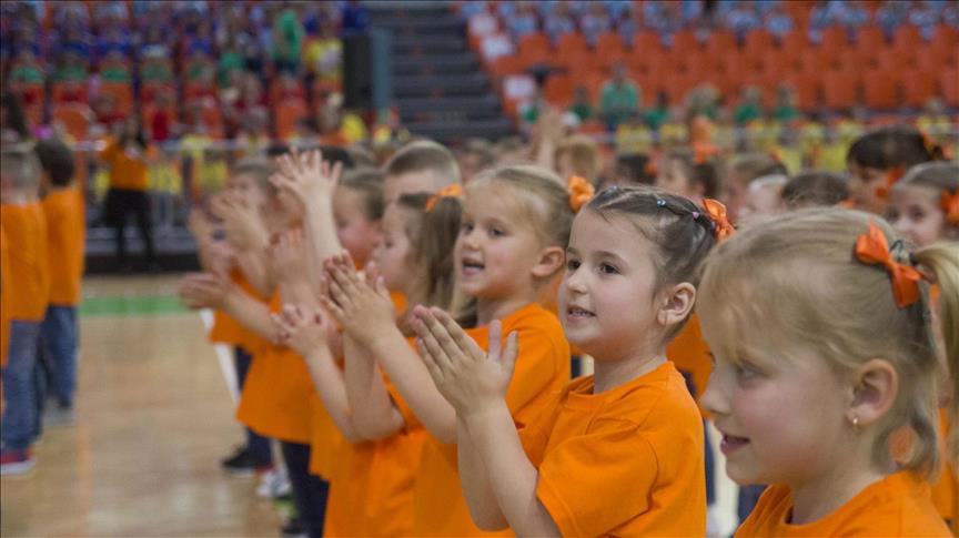 Zenica: Na manifestaciji „Korakom do plesa“ učestvovalo 920 djece 