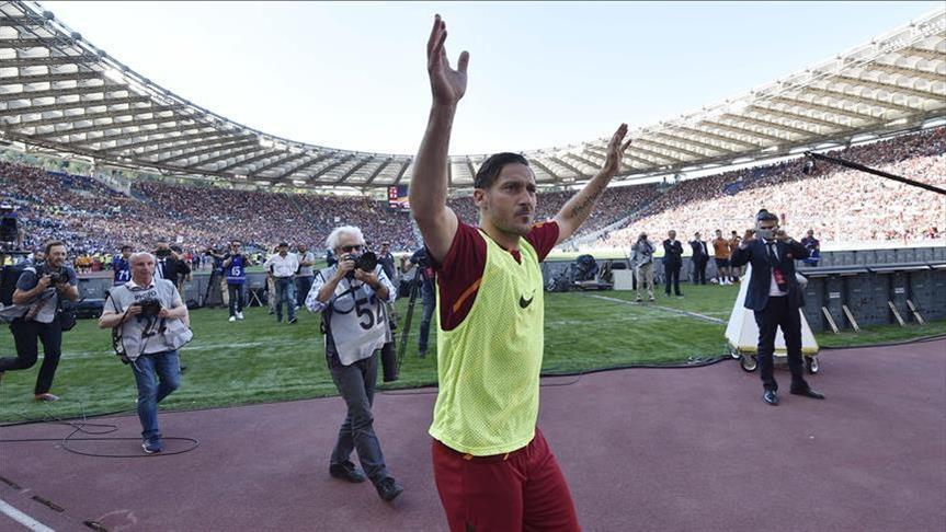 Тоти се прости од Рома во чиј дрес ја помина 25- годишната кариера