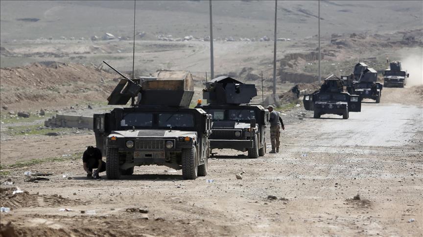 Iraqi forces reach Syria border from western Mosul